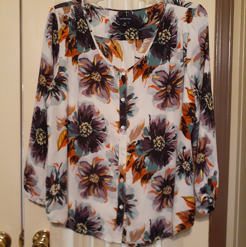 Women's 3/4 sleeve button front blouse